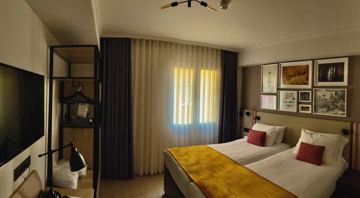 Hotel Indigo Madrid - Princesa by IHG