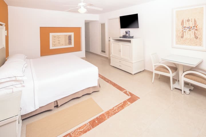 Occidental Costa Cancún All Inclusive