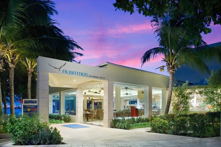 Occidental Costa Cancún All Inclusive