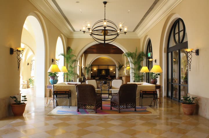Hotel Nikko Alivila