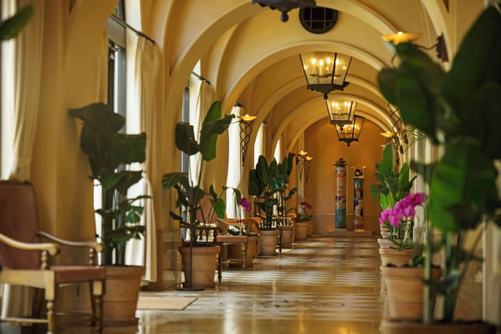 Hotel Nikko Alivila