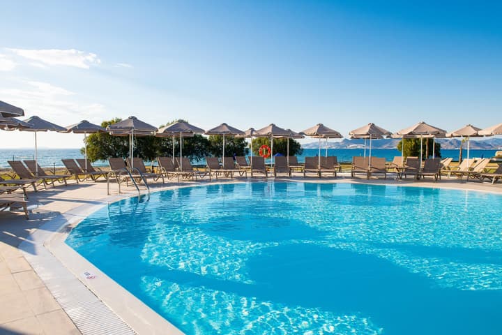 Aeolos Beach Hotel