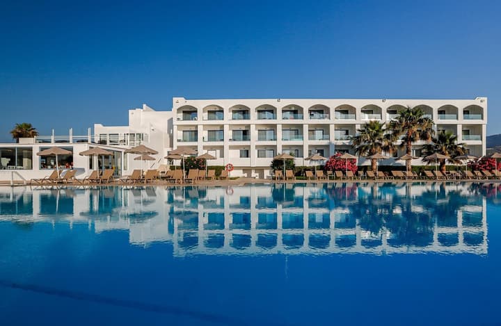 Aeolos Beach Hotel