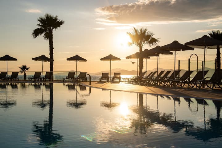 Aeolos Beach Hotel