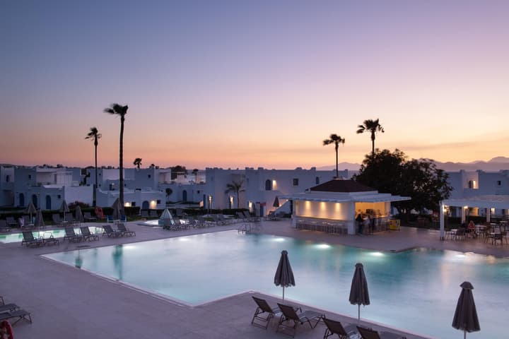 Aeolos Beach Hotel