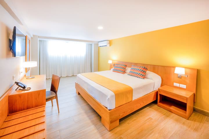 Coral Costa Caribe Beach Resort - All Inclusive