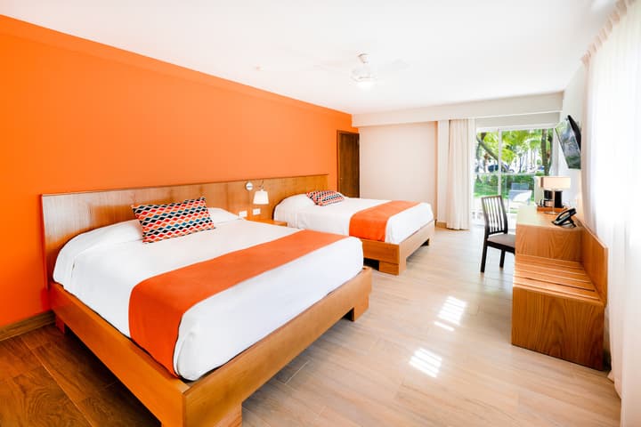 Coral Costa Caribe Beach Resort - All Inclusive