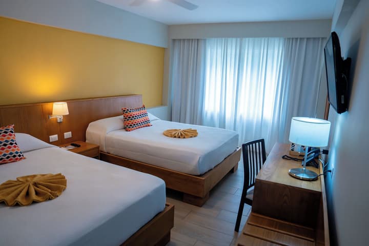 Coral Costa Caribe Beach Resort - All Inclusive