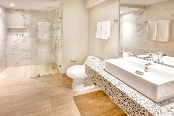 Coral Costa Caribe Beach Resort - All Inclusive