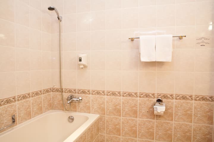 Kolonna Hotel Brigita