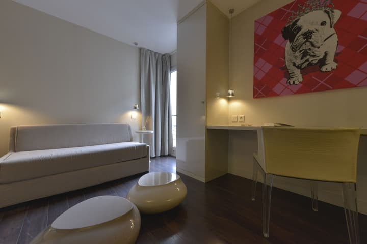 Hôtel Le Quartier Bercy Square
