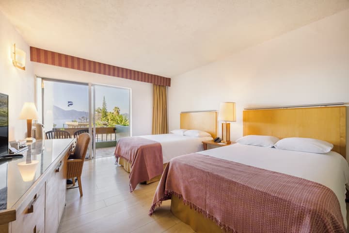 Porta Hotel del Lago