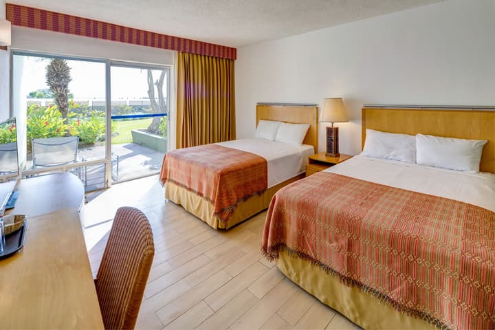 Porta Hotel del Lago