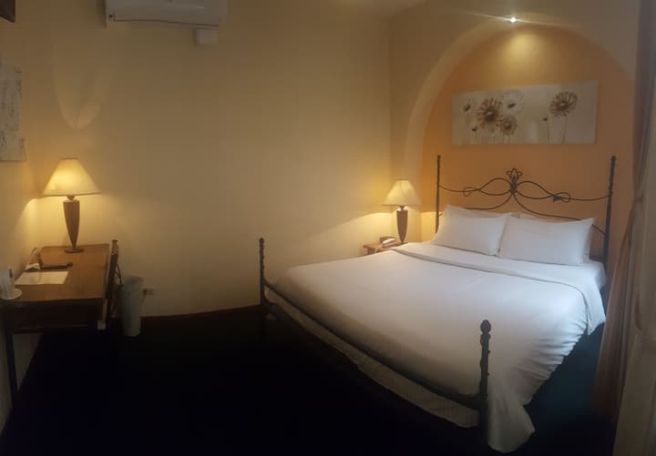 Hotel Fleur De Lys