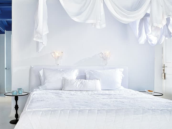 Mykonos Blu, A Resort to Live