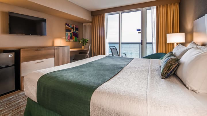 Best Western Plus Atlantic Beach Resort