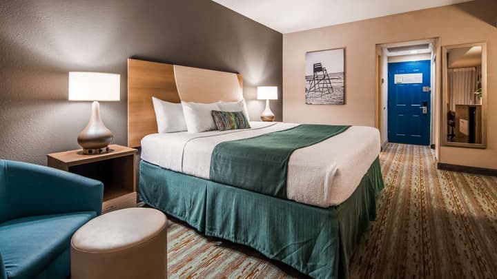 Best Western Plus Atlantic Beach Resort