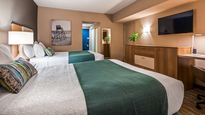 Best Western Plus Atlantic Beach Resort