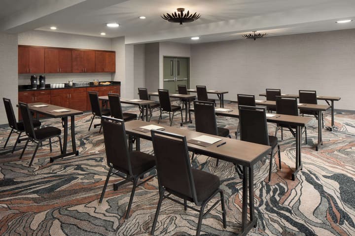 DoubleTree by Hilton Hotel Salem, Oregon