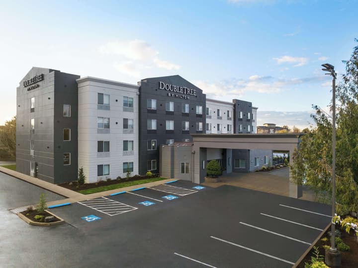DoubleTree by Hilton Hotel Salem, Oregon