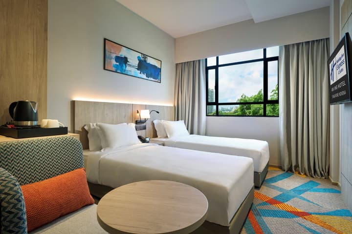 Holiday Inn Express and Suites Singapore Novena by IHG