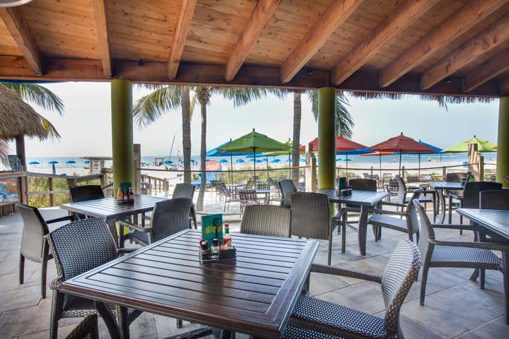 DiamondHead Beach Resort