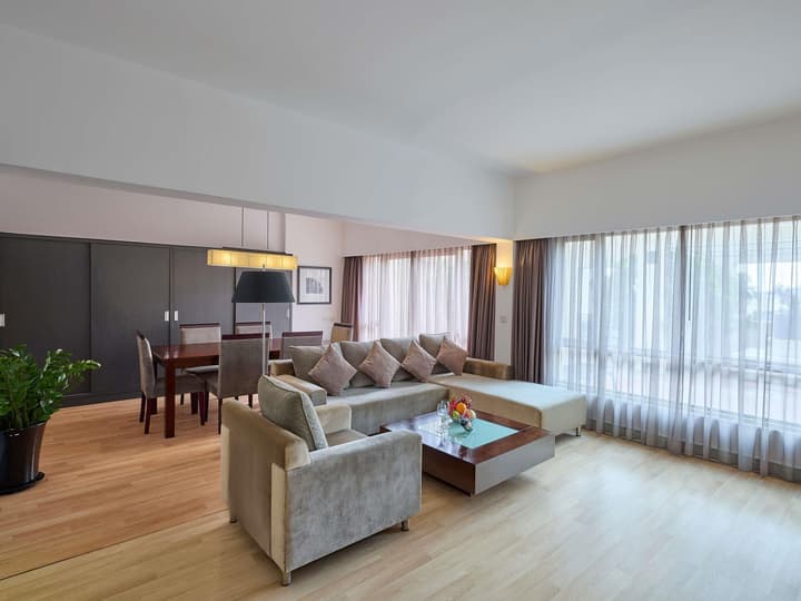 Sofitel Saigon Plaza