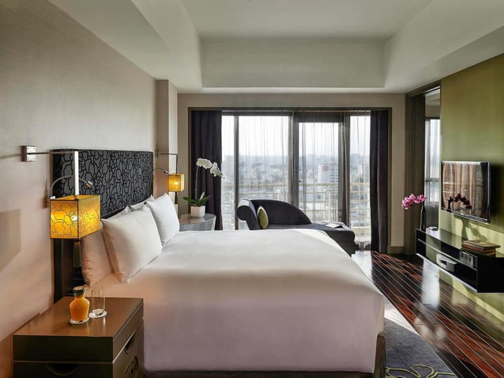 Sofitel Saigon Plaza