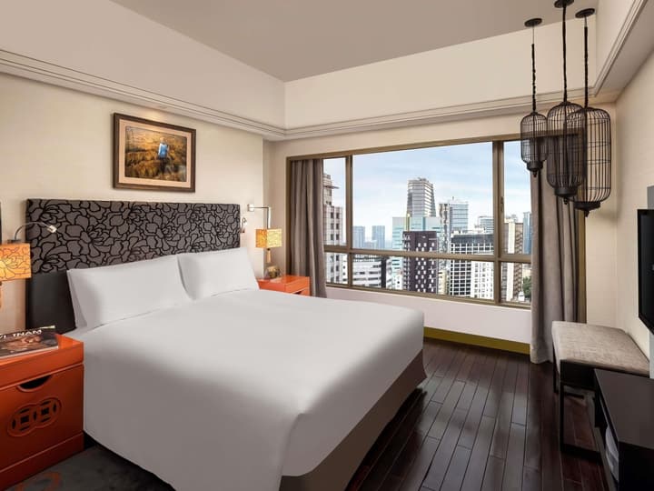 Sofitel Saigon Plaza