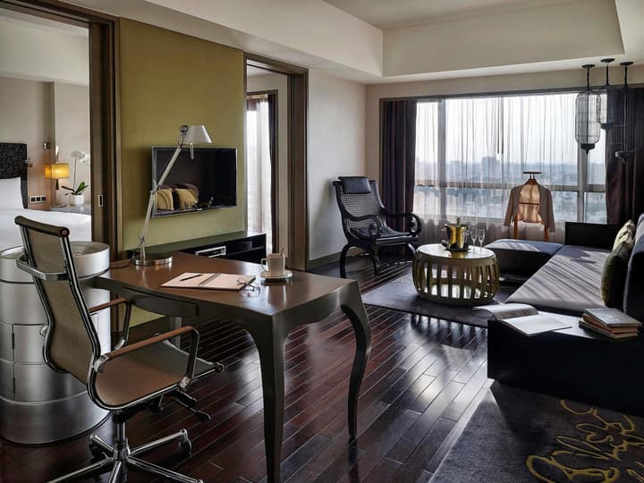Sofitel Saigon Plaza