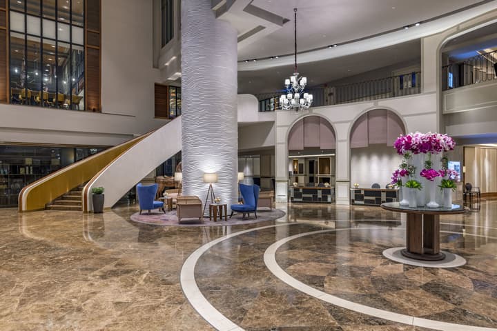 Sofitel Saigon Plaza