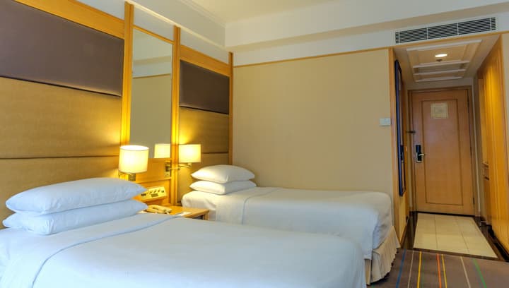 Renaissance Riverside Hotel Saigon