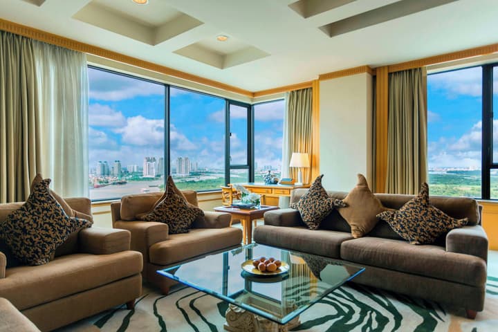 Renaissance Riverside Hotel Saigon