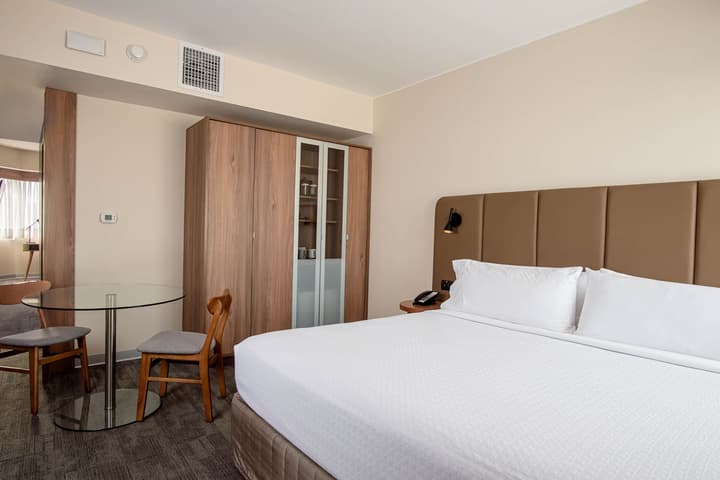 Crowne Plaza Lima - Miraflores by IHG