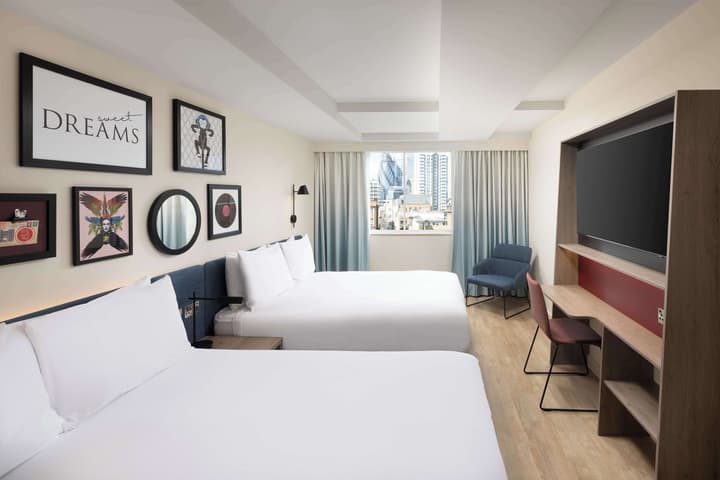 Hampton by Hilton London City