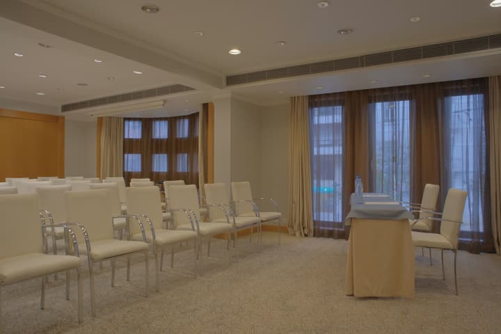SANA Reno Hotel