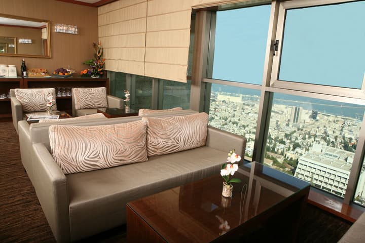 Crowne Plaza Haifa by IHG