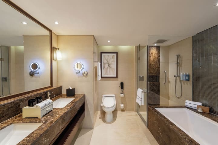 Melia Hanoi