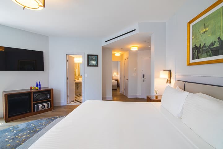 Hotel Belleclaire Central Park, a Small Luxury Hotel