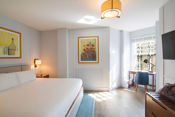 Hotel Belleclaire Central Park, a Small Luxury Hotel