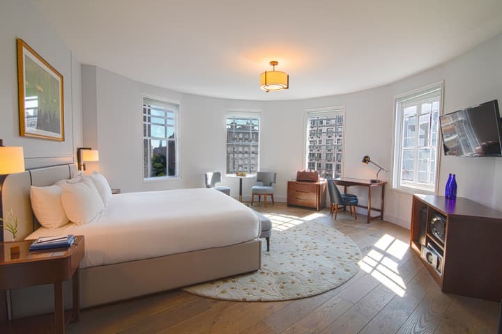 Hotel Belleclaire Central Park, a Small Luxury Hotel