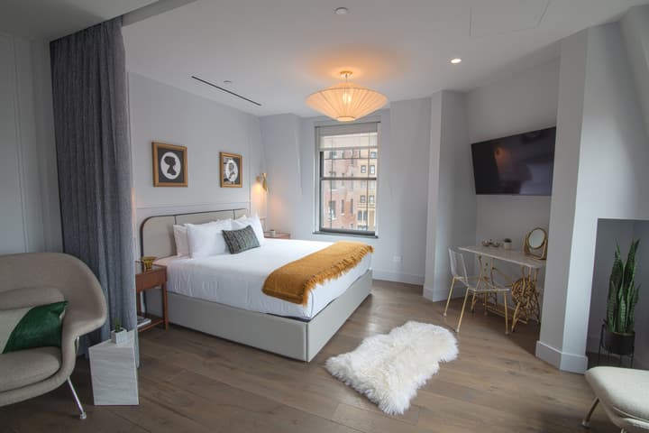 Hotel Belleclaire Central Park, a Small Luxury Hotel