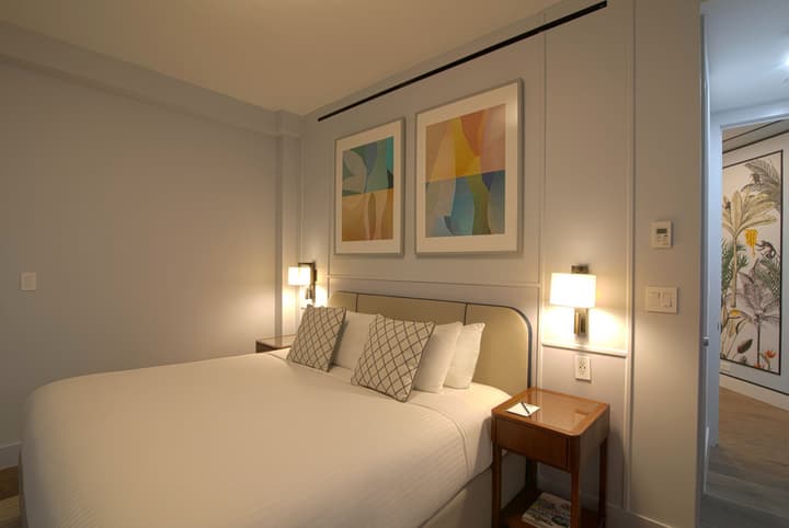 Hotel Belleclaire Central Park, a Small Luxury Hotel
