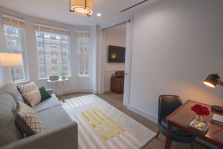 Hotel Belleclaire Central Park, a Small Luxury Hotel
