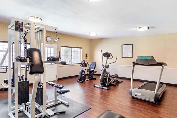 Best Western China Lake Inn