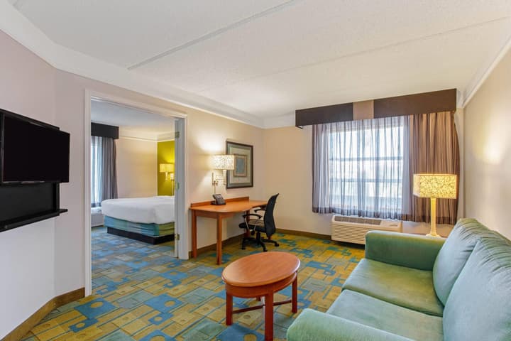 La Quinta Inn & Suites by Wyndham Orlando I Drive/Conv Ctr