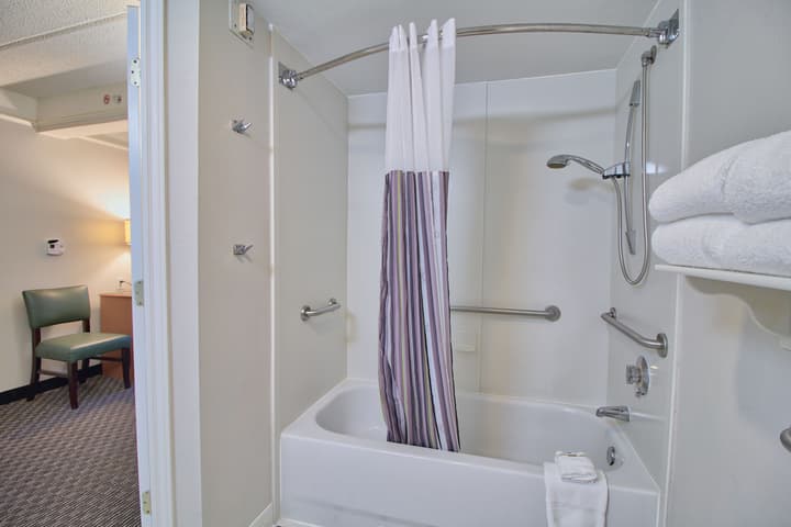 La Quinta Inn & Suites by Wyndham Orlando I Drive/Conv Ctr