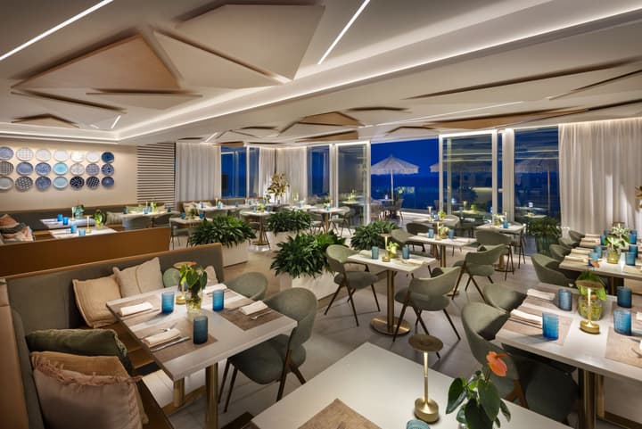 MB Hotel, Trademark Collection by Wyndham