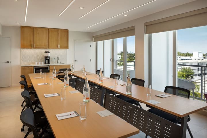 MB Hotel, Trademark Collection by Wyndham