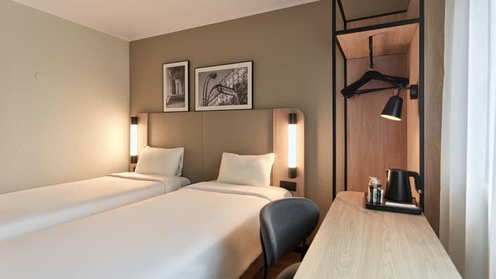 Campanile PRIME - Paris - Porte de Bagnolet